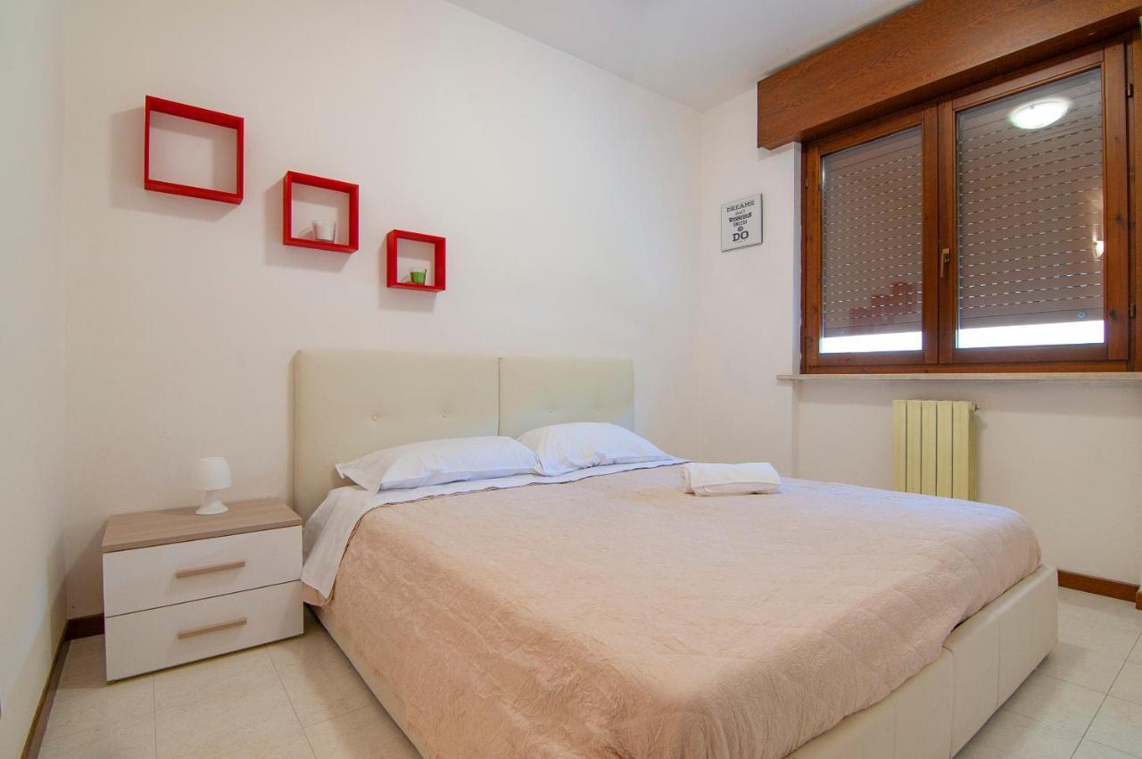 Verona - Familyoasi Free Parking And Garden Екстериор снимка